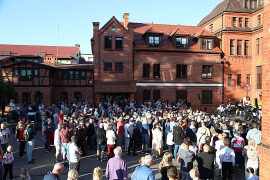 Letnie Granie ponownie na dziedzińcu ratusza – 65072