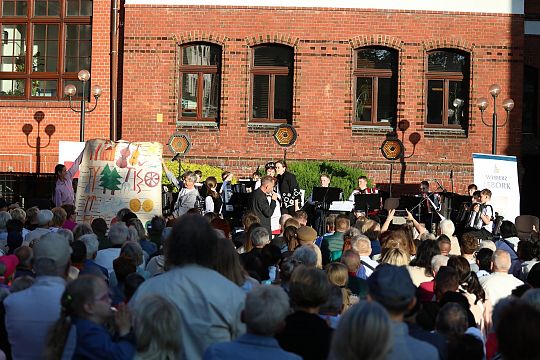 Letnie Granie ponownie na dziedzińcu ratusza – 65075