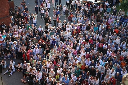 Letnie Granie ponownie na dziedzińcu ratusza – 65081