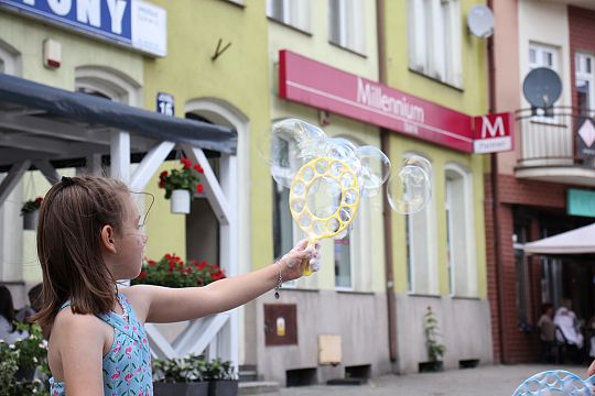 Letnie czwartki z książką i… niespodzianką! 66257