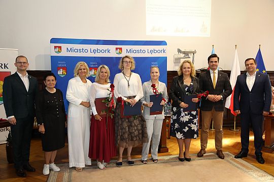 Nowy rok szkolny tuż. Jubileusze i awanse zawodowe 66630