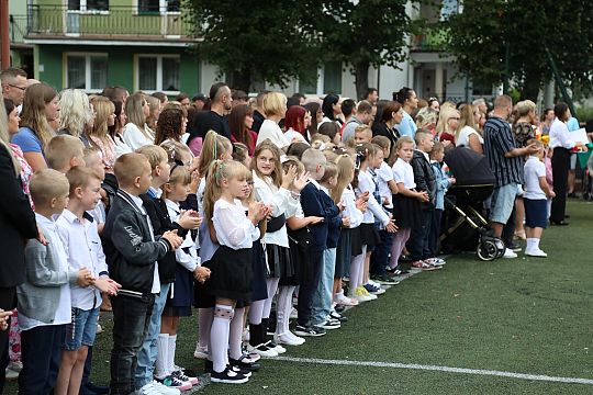 Uczniowie wrócili do szkół. Inauguracja roku 66675