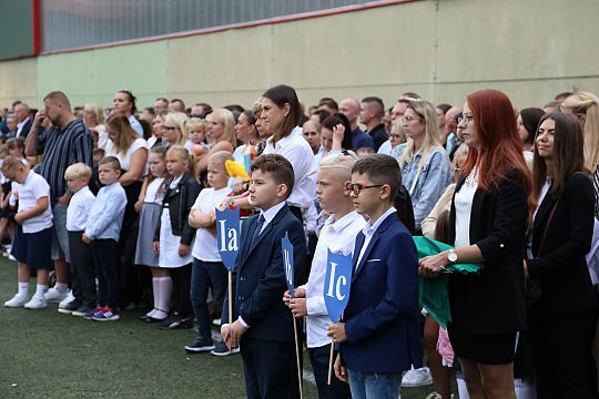 Uczniowie wrócili do szkół. Inauguracja roku 66680