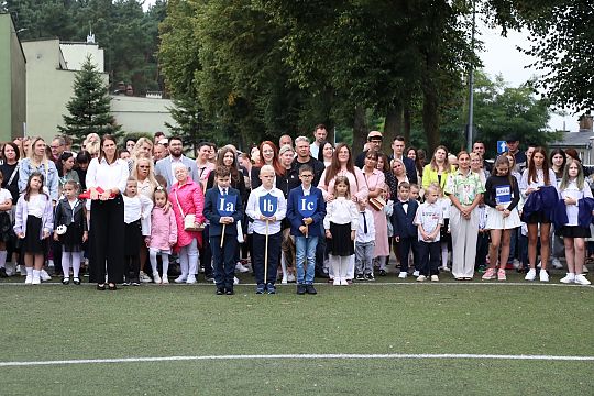 Uczniowie wrócili do szkół. Inauguracja roku 66683