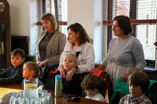 Przedszkolaki z „Baśniowego” odwiedziły Burmistrza 67091