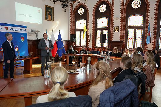 „Młodzi Ambasadorzy Edukacji Obywatelskiej” w 67739
