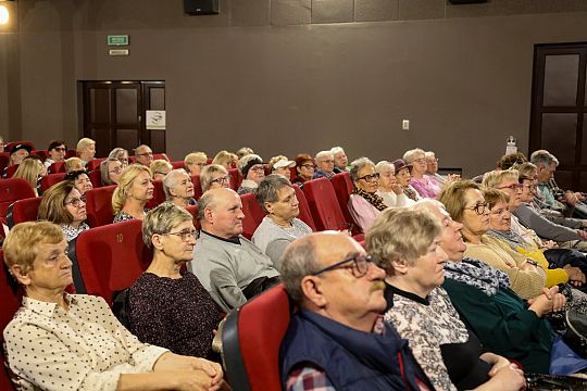 Rok „Fregaty dla Seniorów” – film, kawa i 68697