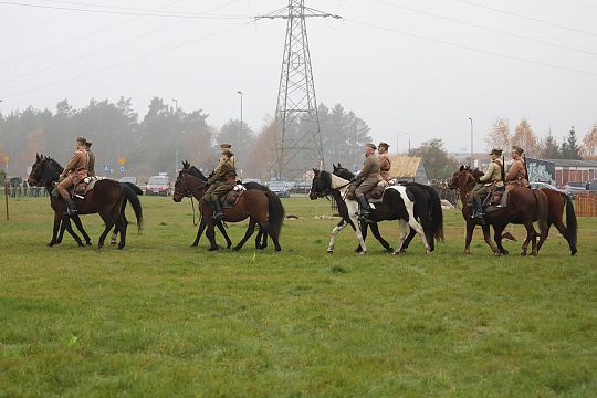 Lębork uczcił niepodległość widowiskiem o „Hubalu” 68809