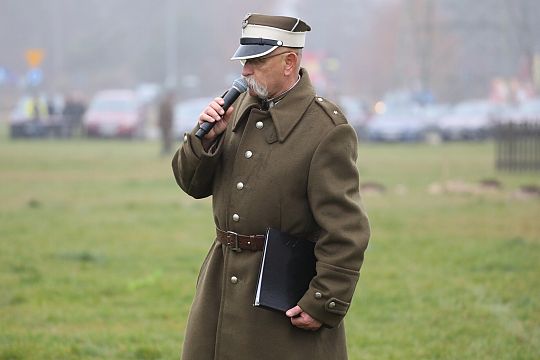 Lębork uczcił niepodległość widowiskiem o „Hubalu” 68820