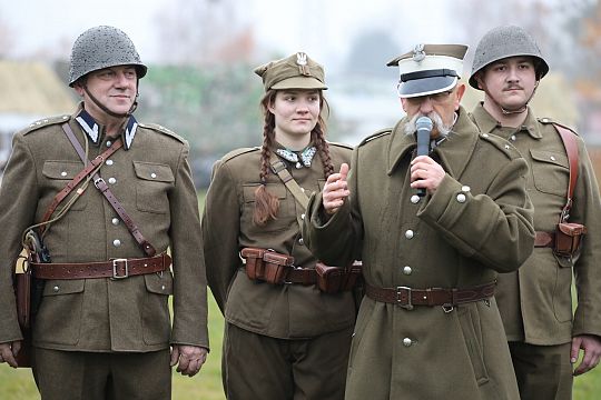 Lębork uczcił niepodległość widowiskiem o „Hubalu” 68859