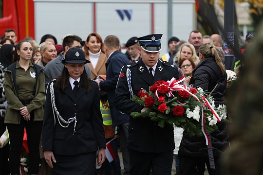Z dumą i radością lęborczanie uczcili Narodowe 69001
