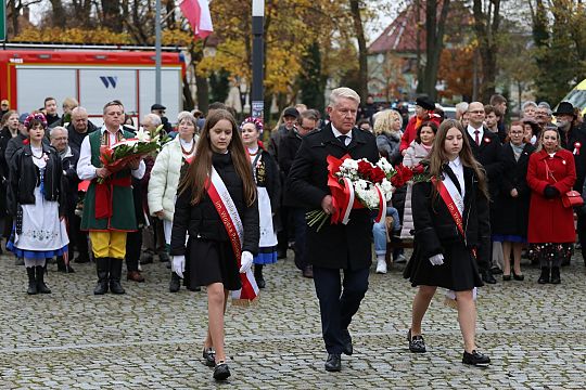 Z dumą i radością lęborczanie uczcili Narodowe 69033