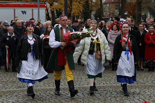 Z dumą i radością lęborczanie uczcili Narodowe 69034