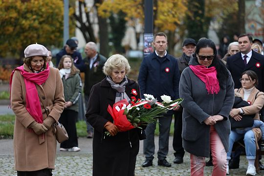 Z dumą i radością lęborczanie uczcili Narodowe 69044