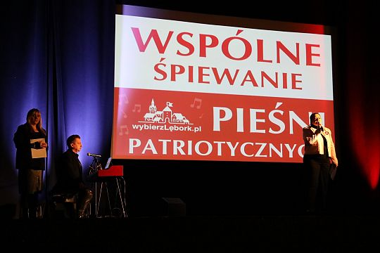 Narodowe śpiewanie we „Fregacie” 69047