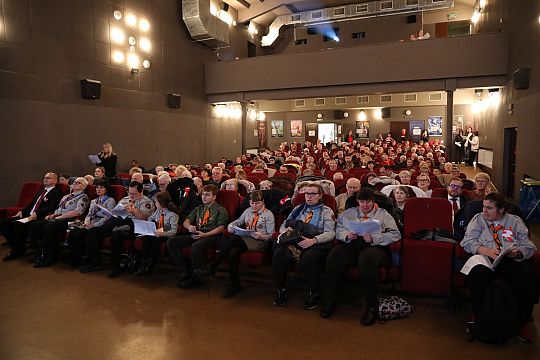 Narodowe śpiewanie we „Fregacie” 69052