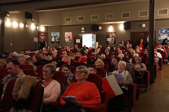 Narodowe śpiewanie we „Fregacie” 69054