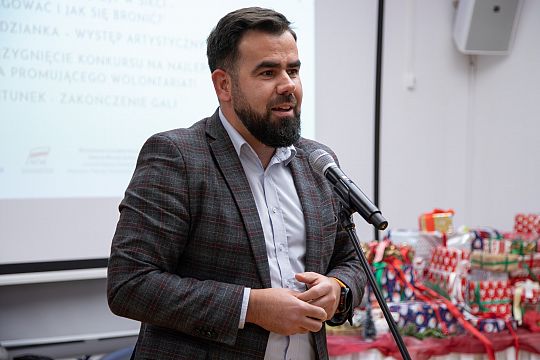 „Bohaterowie codzienności uhonorowani podczas Gali 70109