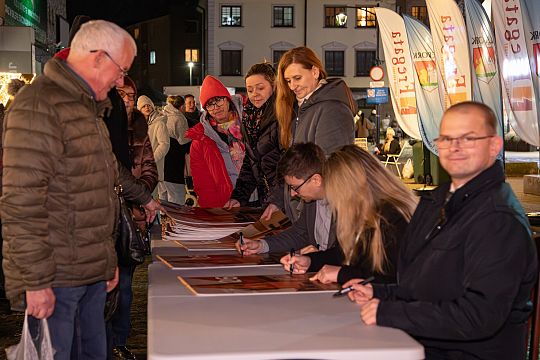 Miejskie kalendarze Lęborka na 2026 rok trafiły do 70560