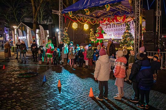 II Jarmark Bożonarodzeniowy w Lęborku przyciągnął 70655