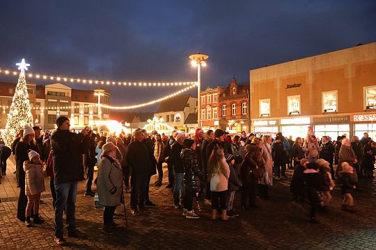 II Jarmark Bożonarodzeniowy w Lęborku przyciągnął 70717