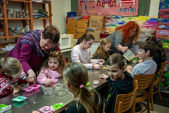 Od dawnych rzemiosł po Minecrafta. Ferie zimowe z 71036