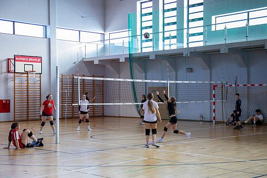 Strzelnica, minisiatkówka i turnieje. Sportowe 71061