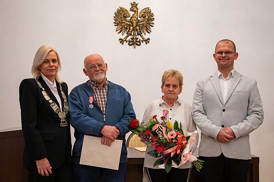 Złote Gody w lęborskim ratuszu – dwie pary 71273