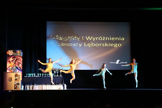 Wielka gala we „Fregacie” - zasłużone laury dla 71636