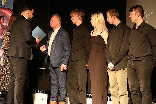 Wielka gala we „Fregacie” - zasłużone laury dla 71645