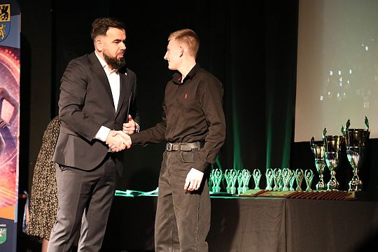 Wielka gala we „Fregacie” - zasłużone laury dla 71654