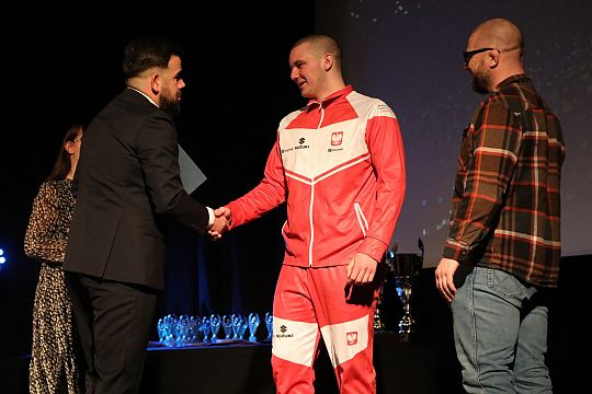 Wielka gala we „Fregacie” - zasłużone laury dla 71662