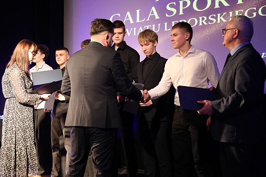 Wielka gala we „Fregacie” - zasłużone laury dla 71668