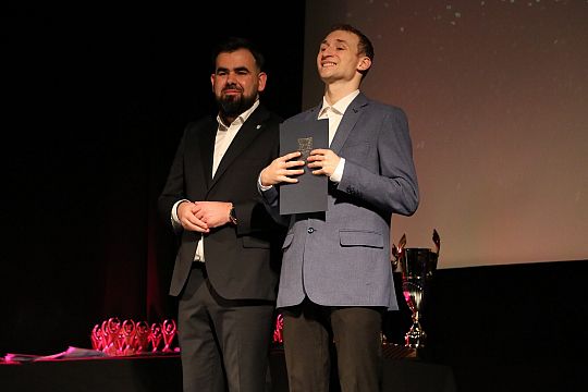 Wielka gala we „Fregacie” - zasłużone laury dla 71671