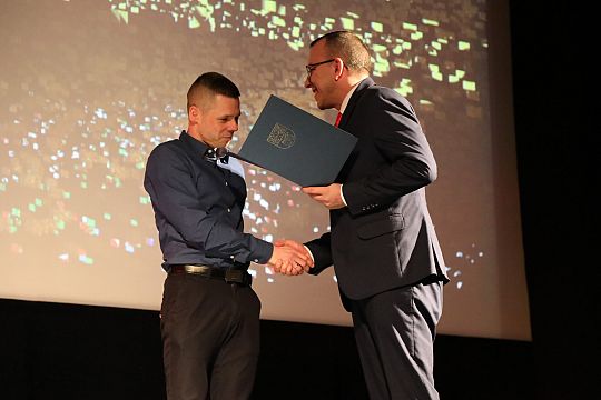 Wielka gala we „Fregacie” - zasłużone laury dla 71676