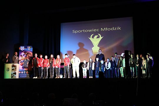 Wielka gala we „Fregacie” - zasłużone laury dla 71683