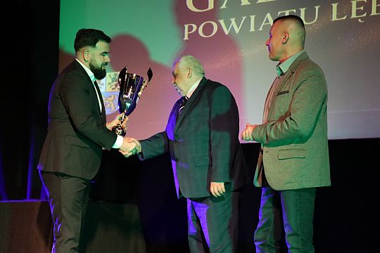 Wielka gala we „Fregacie” - zasłużone laury dla 71717