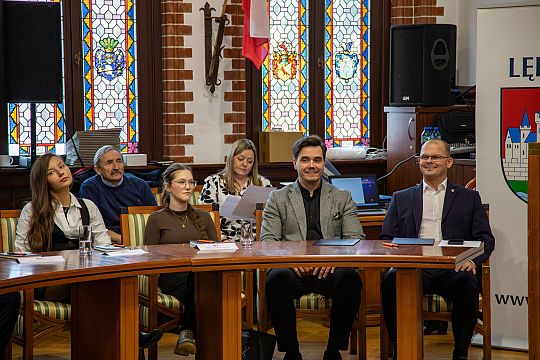 Młodzież to teraźniejszość - VI kadencja 71815