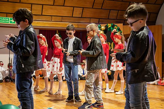 Od 80 lat wychowuje pokolenia lęborczan – 71982