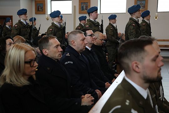 Historia, która łączy pokolenia - Lębork w hołdzie 72129