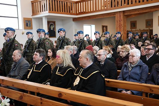 Historia, która łączy pokolenia - Lębork w hołdzie 72132