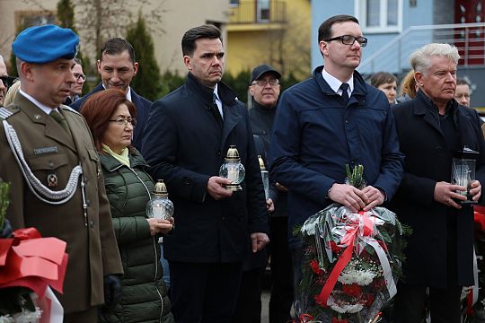 Historia, która łączy pokolenia - Lębork w hołdzie 72161