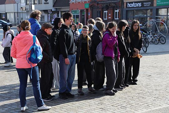 Wiosna przyszła do Lęborka! Setki dzieci w barwnym 72409