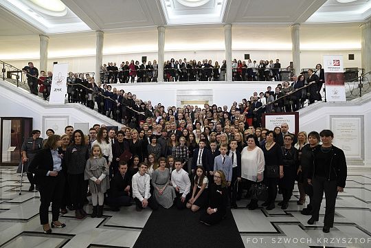 Szkoła Podstawowa nr 4 im. T. Kościuszki z tytułem 29022