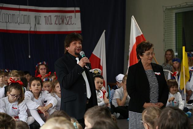 Uczniowie SJSP LTO uczcili rocznicę Niepodległości