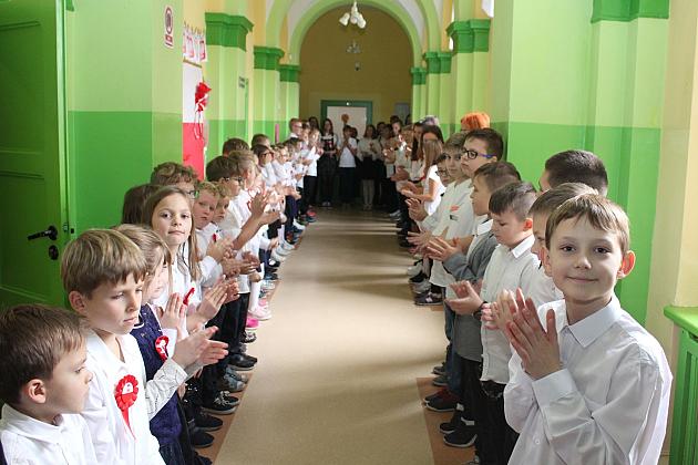 Razem zaśpiewali wszystkie zwrotki Mazurka Dąbrowskiego