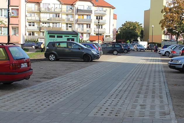 Nowy parking na 54 pojazdy przy Wojska Polskiego