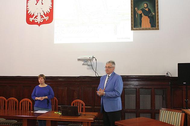 Zmiana organizacji ruchu przed dworcem PKP