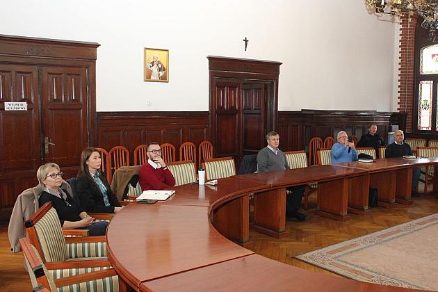 Zmiana organizacji ruchu przed dworcem PKP