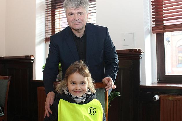 Świąteczna wizyta przedszkolaków z „Jedynki”